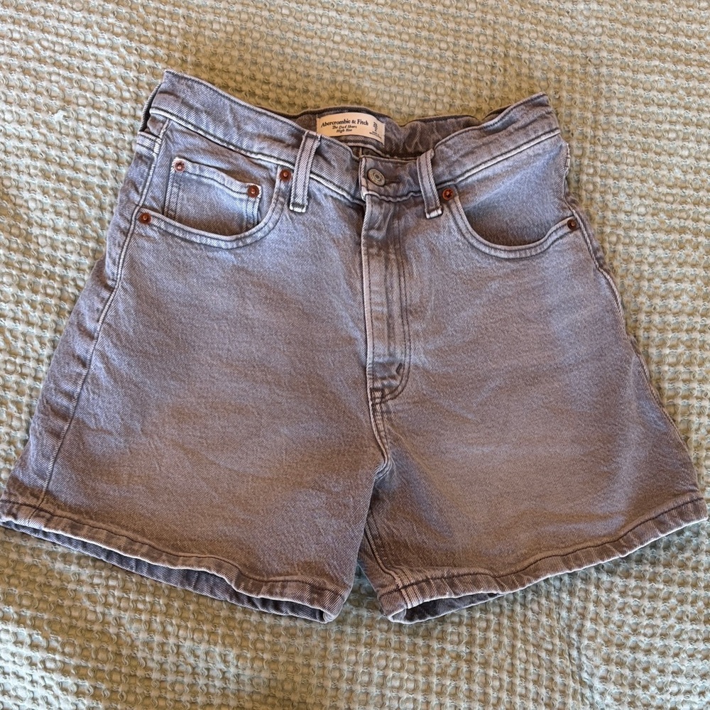 Abercrombie & Fitch Gray Dad Shorts